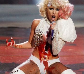 Korea se bojí úchylné Lady Gaga, na koncert pustí jen dospělé